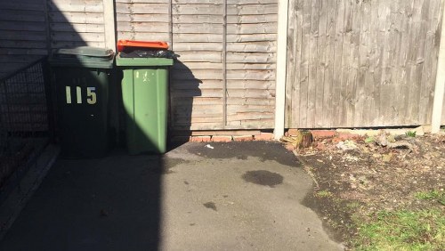 Eco-friendly flat clearance practices in Ruislip